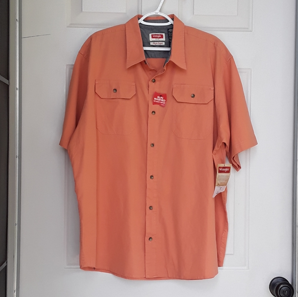 Wrangler Orange Casual Button Down Shirt.